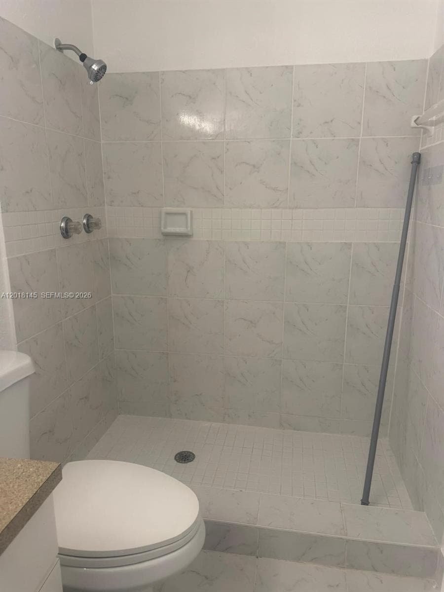 1004 San Remo Cir, Homestead FL 33035 — 19