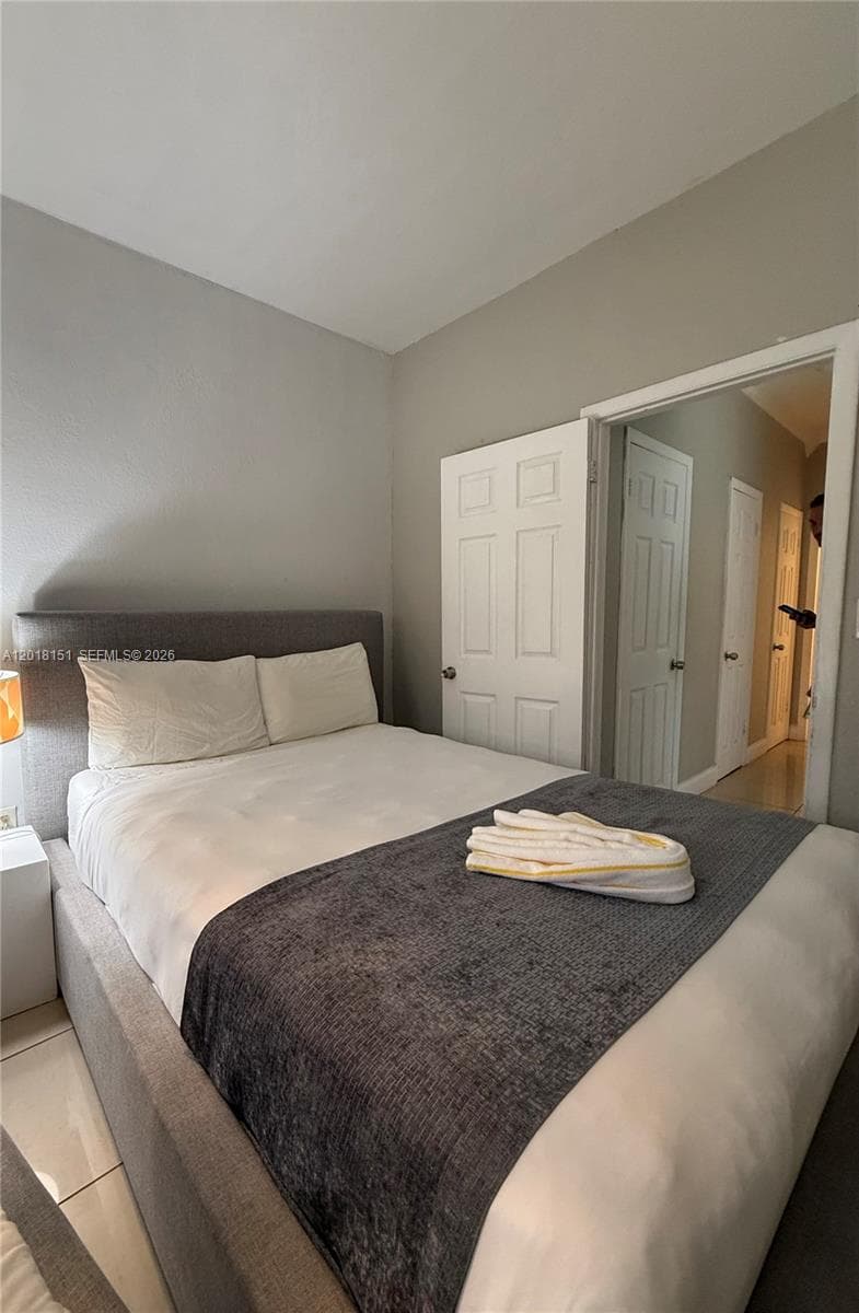 7710 Harding Ave # 1, Miami Beach FL 33141 — 10