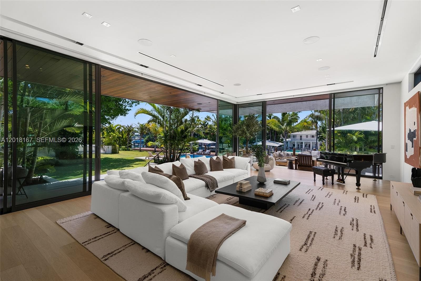 1420 W 23rd St, Miami Beach FL 33140 — 18