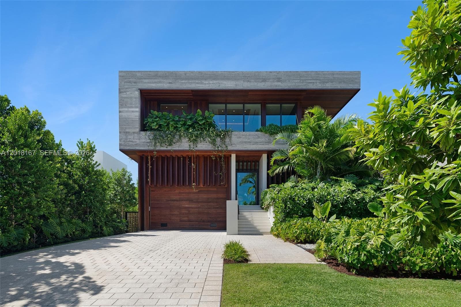 1420 W 23rd St, Miami Beach FL 33140 — 68