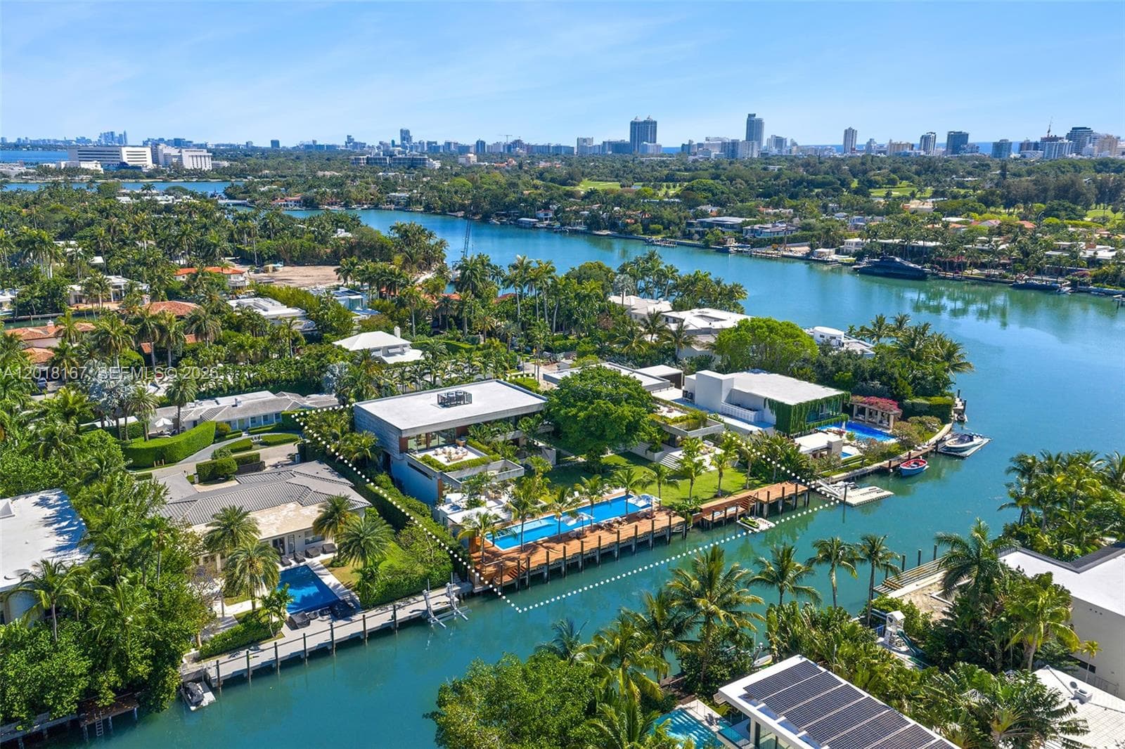 1420 W 23rd St, Miami Beach FL 33140 — 85
