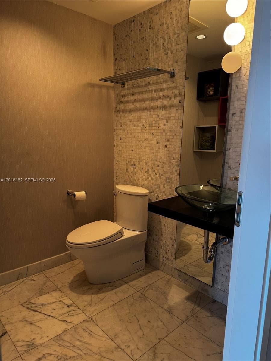 200 Biscayne Boulevard Way # 3110, Miami FL 33131 — 12