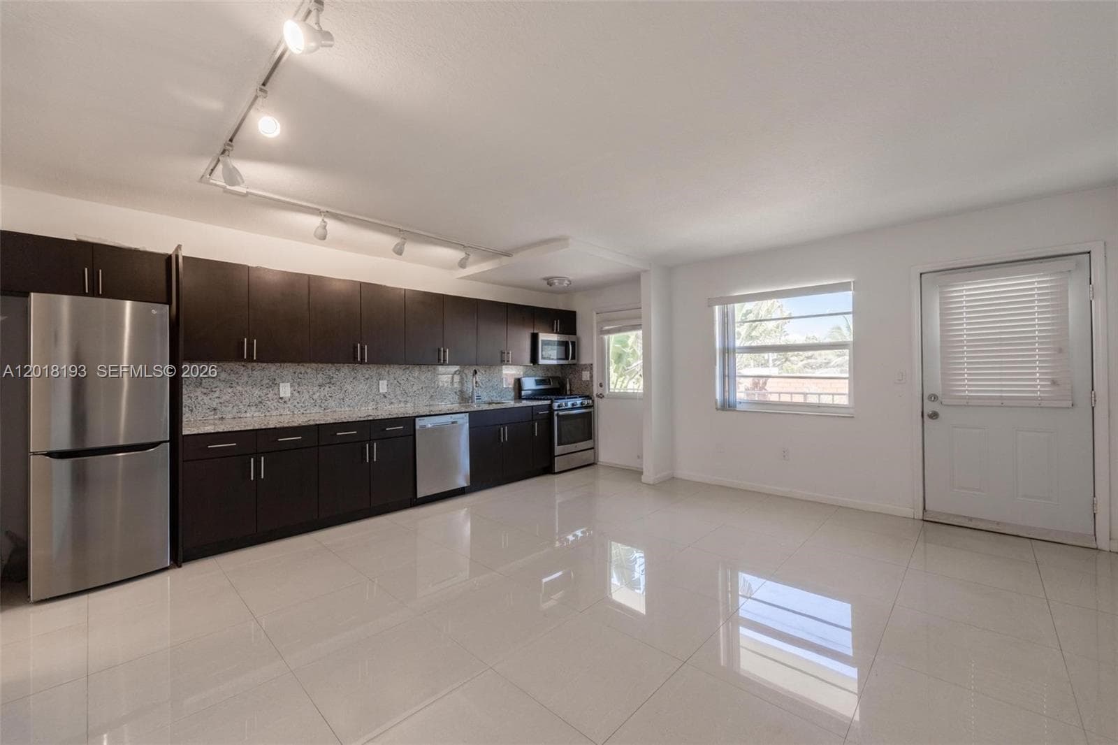 525 Meridian Ave # 305, Miami Beach FL 33139 — 2