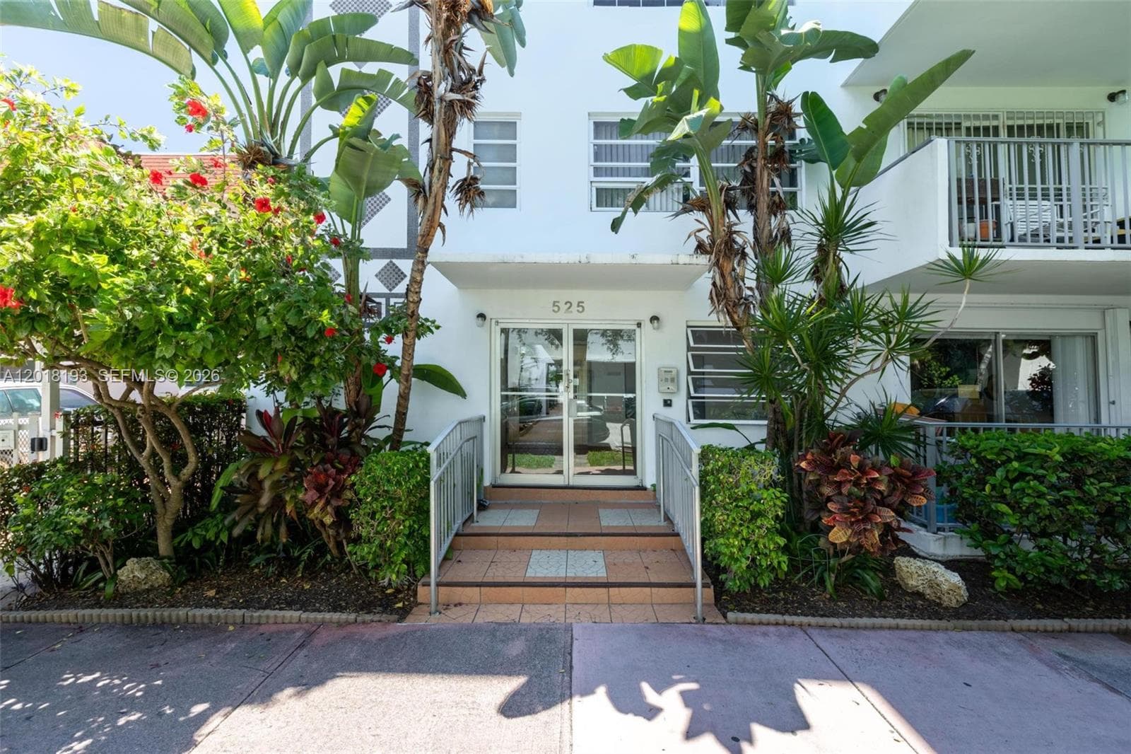 525 Meridian Ave # 305, Miami Beach FL 33139 — 1
