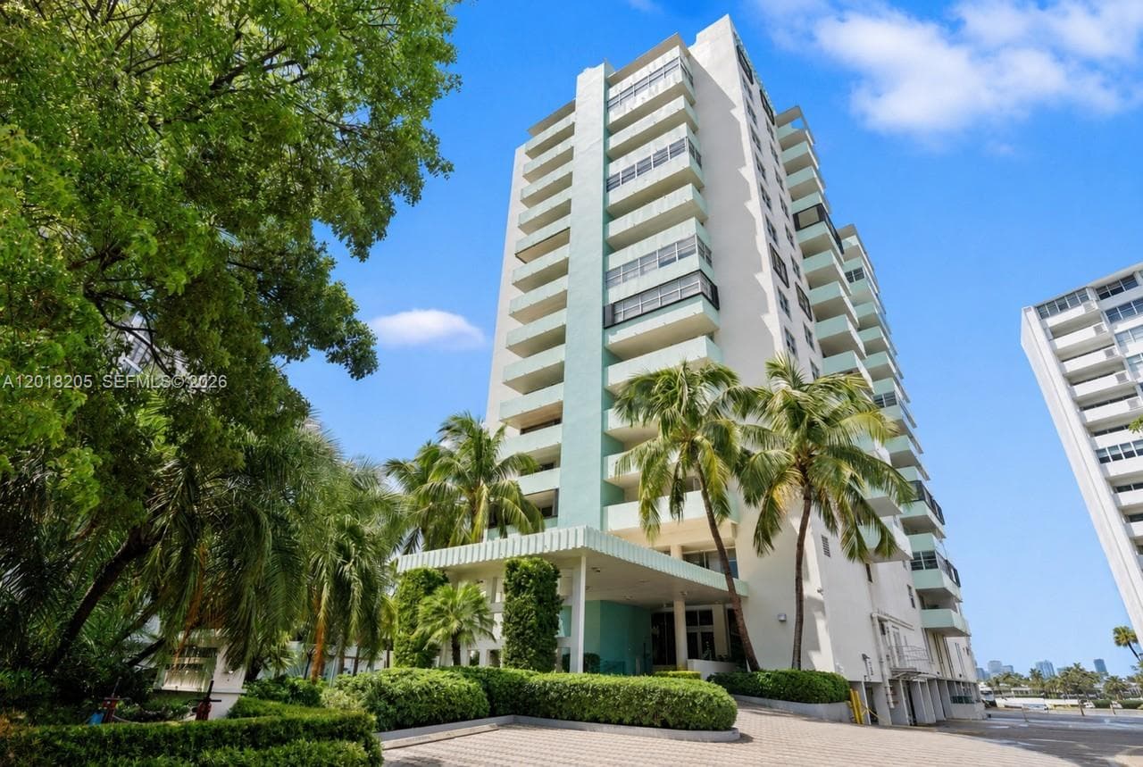 5 Island Ave # 9B, Miami Beach FL 33139 — 23