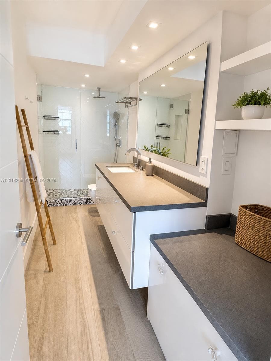 5 Island Ave # 9B, Miami Beach FL 33139 — 17