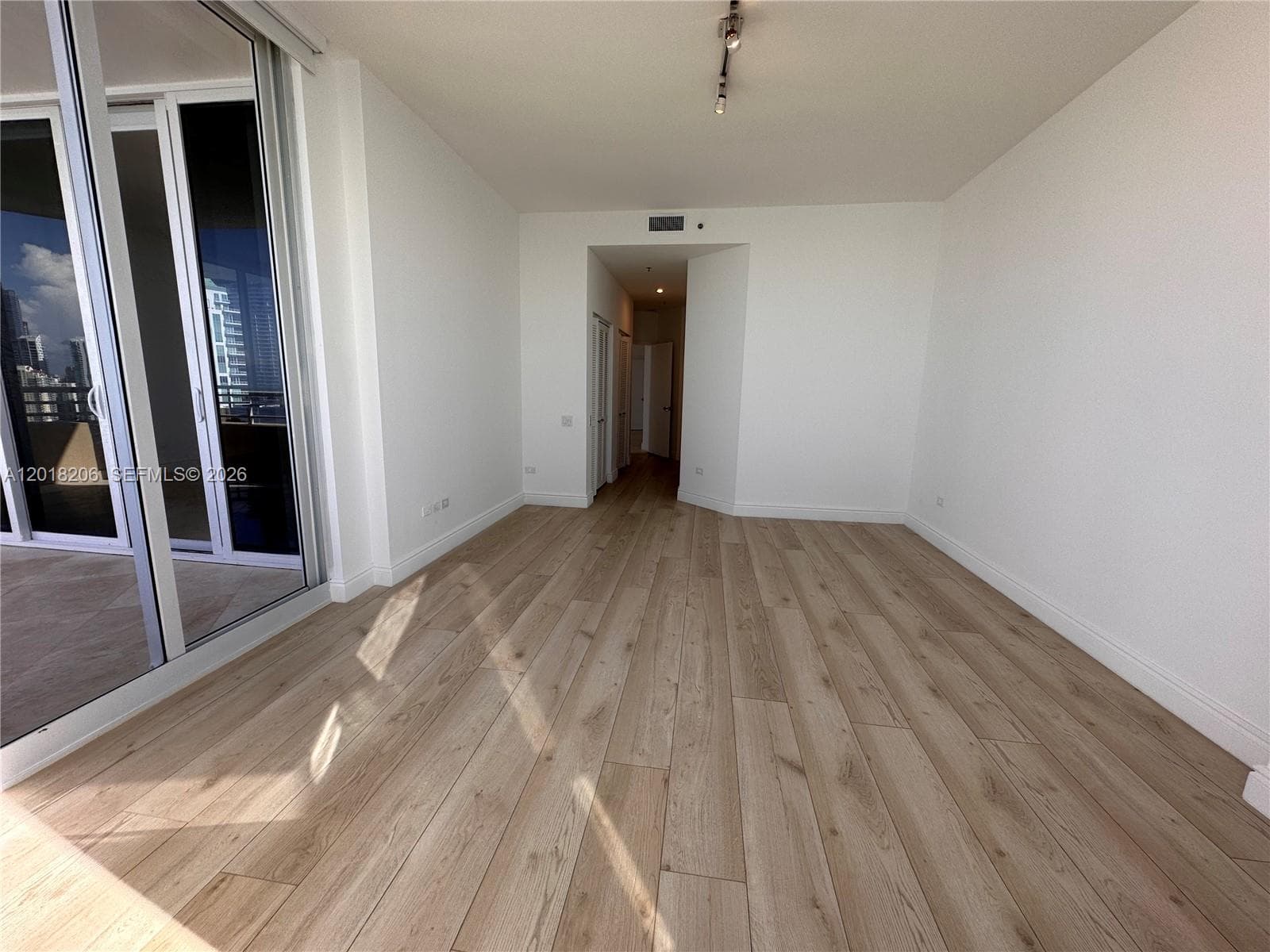 808 Brickell Key Dr # 3608, Miami FL 33131 — 24