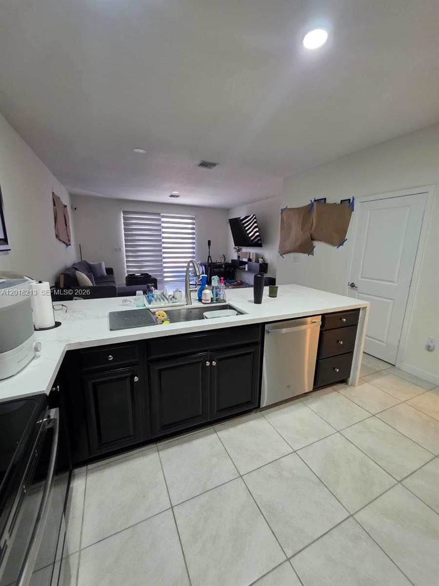 10906 SW 232nd Ter, Homestead FL 33032 — 33