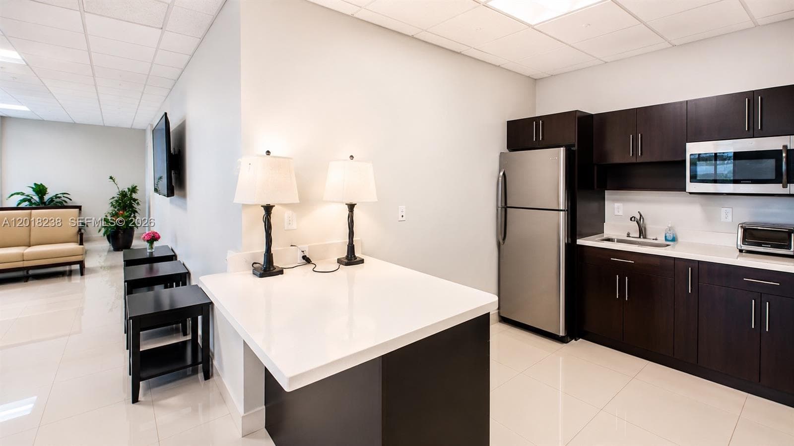 1621 Collins Ave # 310, Miami Beach FL 33139 — 42