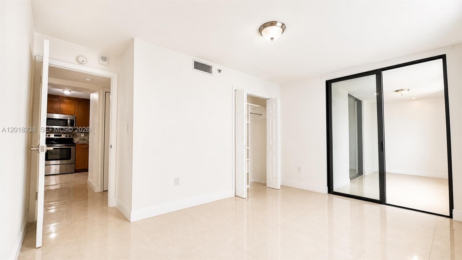 1621 Collins Ave # 310, Miami Beach FL 33139 — 13