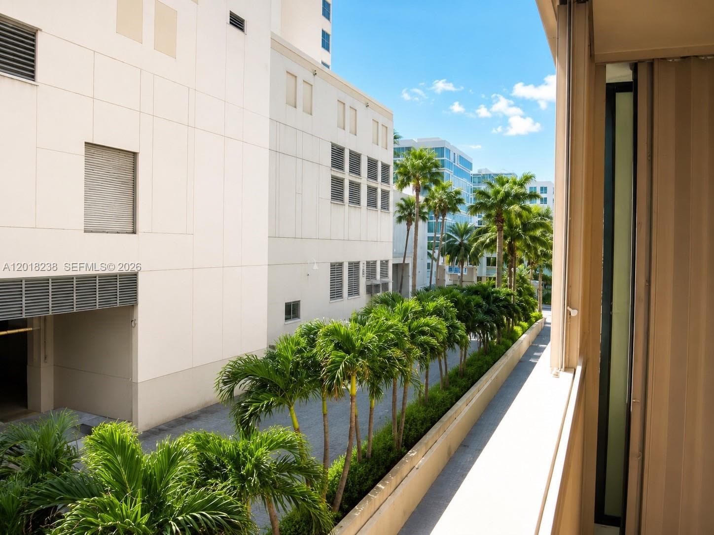 1621 Collins Ave # 310, Miami Beach FL 33139 — 36