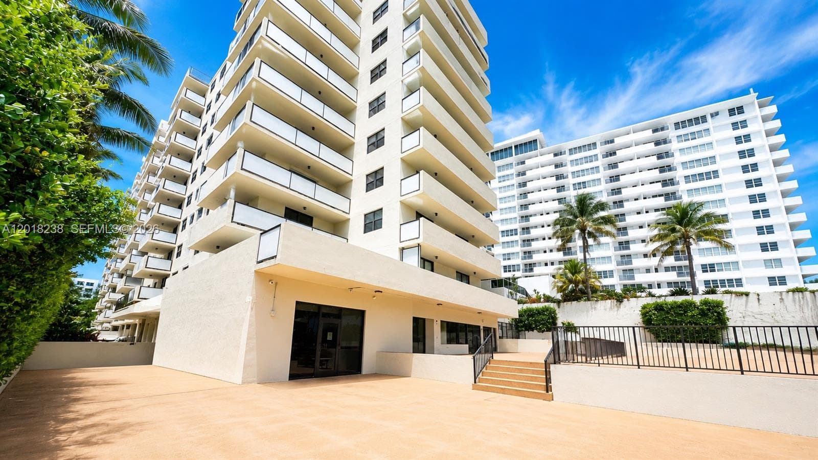 1621 Collins Ave # 310, Miami Beach FL 33139 — 10