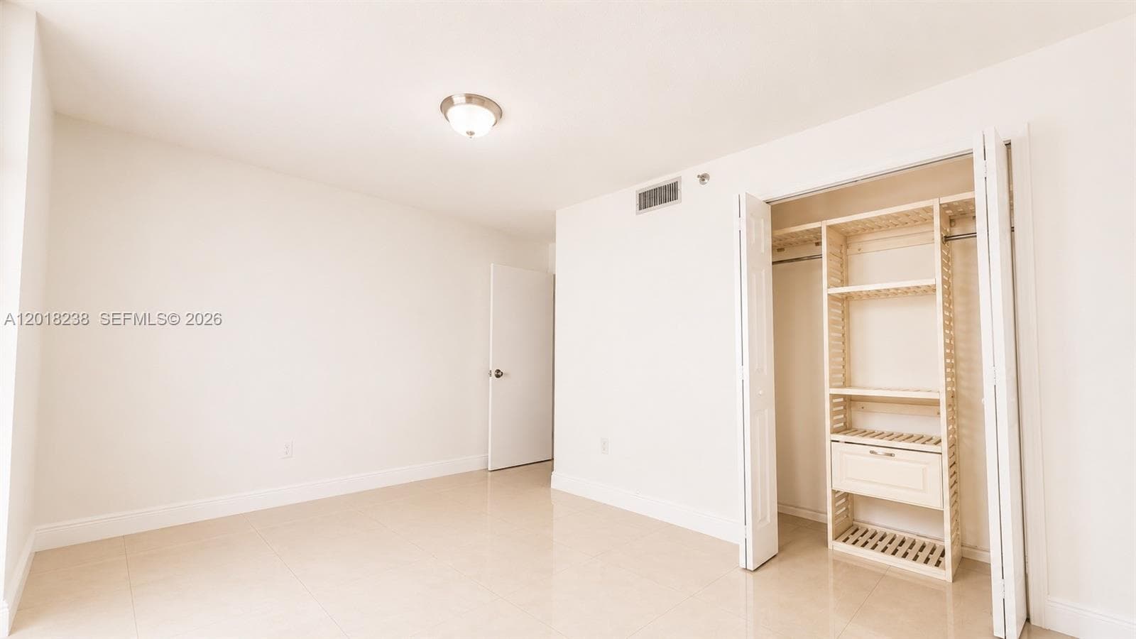 1621 Collins Ave # 310, Miami Beach FL 33139 — 14