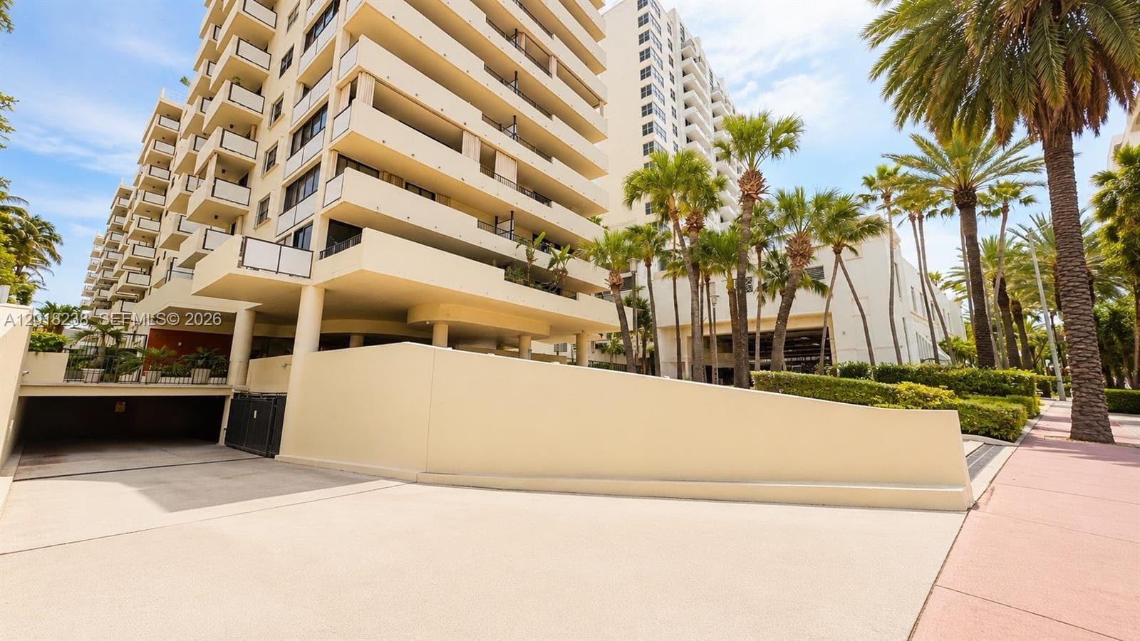 1621 Collins Ave # 310, Miami Beach FL 33139 — 58
