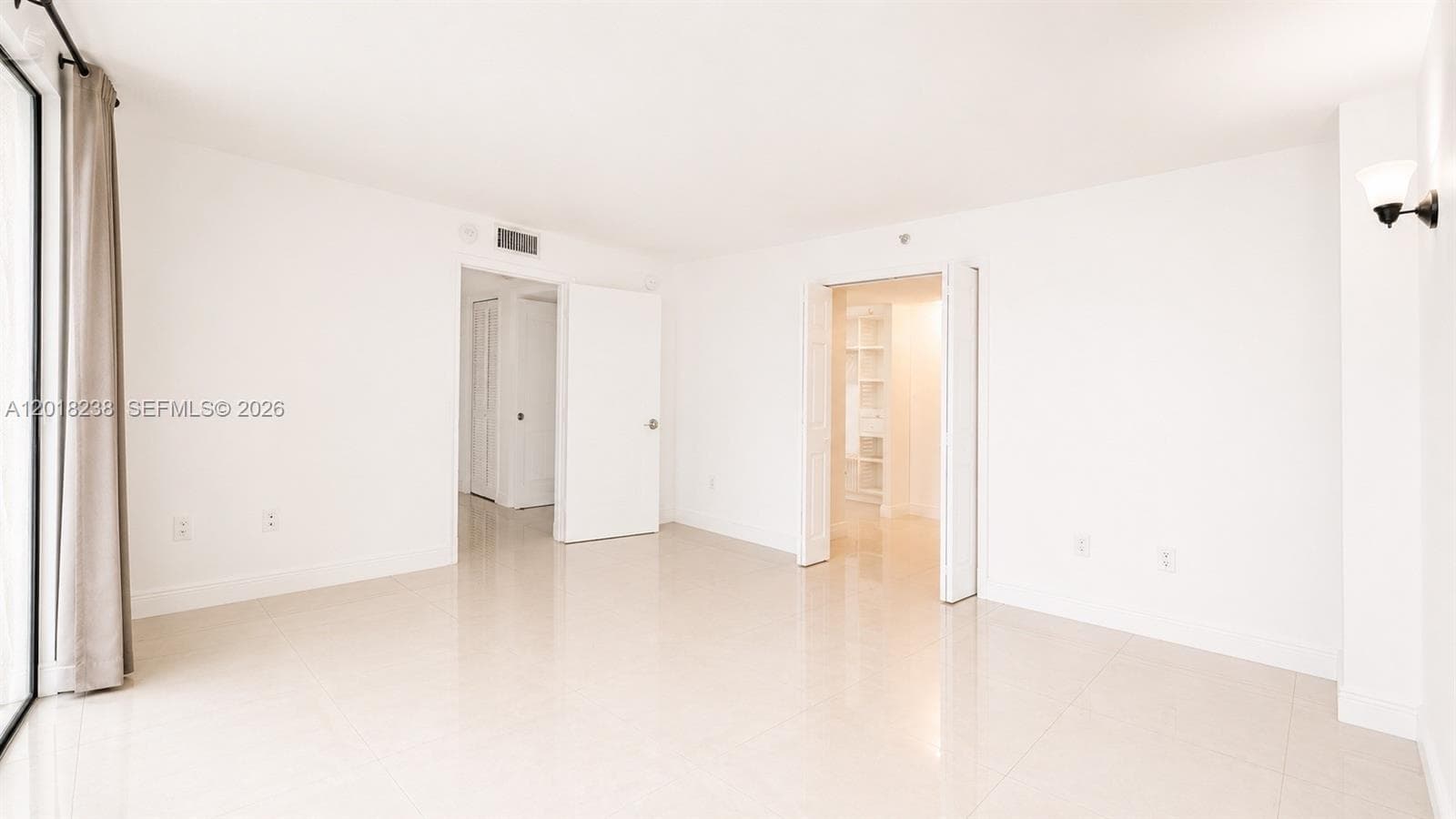 1621 Collins Ave # 310, Miami Beach FL 33139 — 19