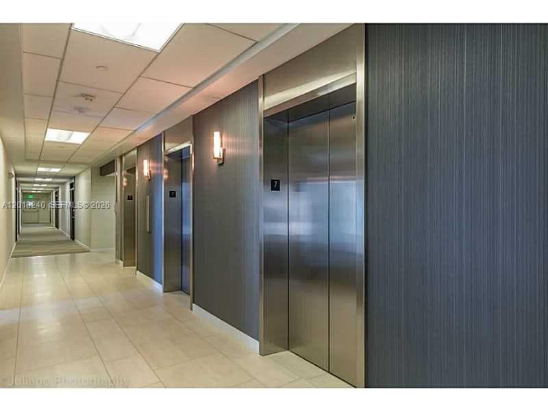 150 SE 2nd Ave # 1402, Miami FL 33131 — 12