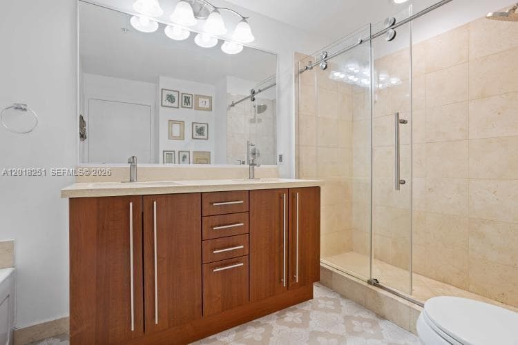 79 SW 12th St, Miami FL 33130 — 17