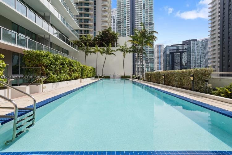 79 SW 12th St, Miami FL 33130 — 36