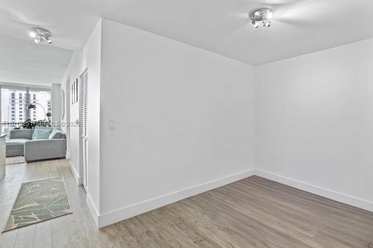 79 SW 12th St, Miami FL 33130 — 10