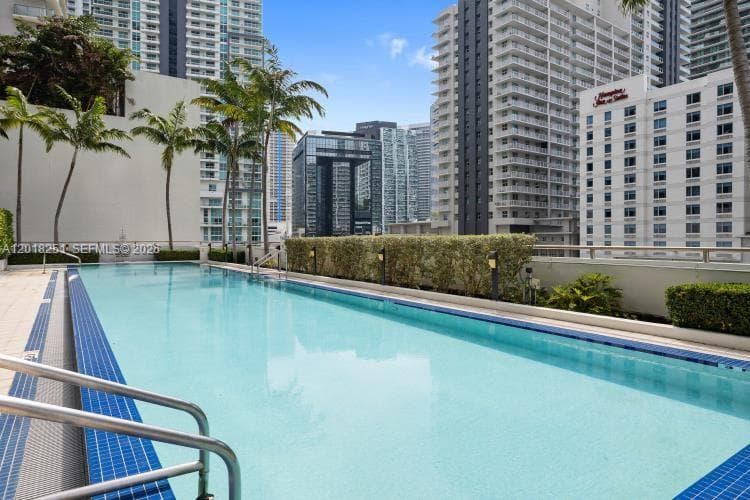 79 SW 12th St, Miami FL 33130 — 37