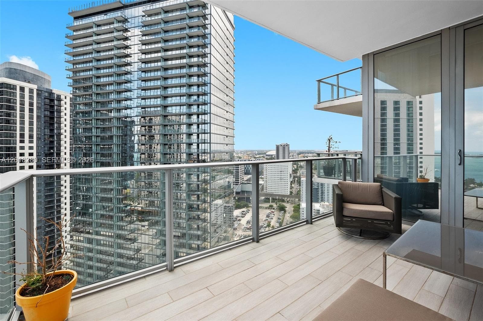 851 NE 1st Ave # 3111, Miami FL 33132 — 10