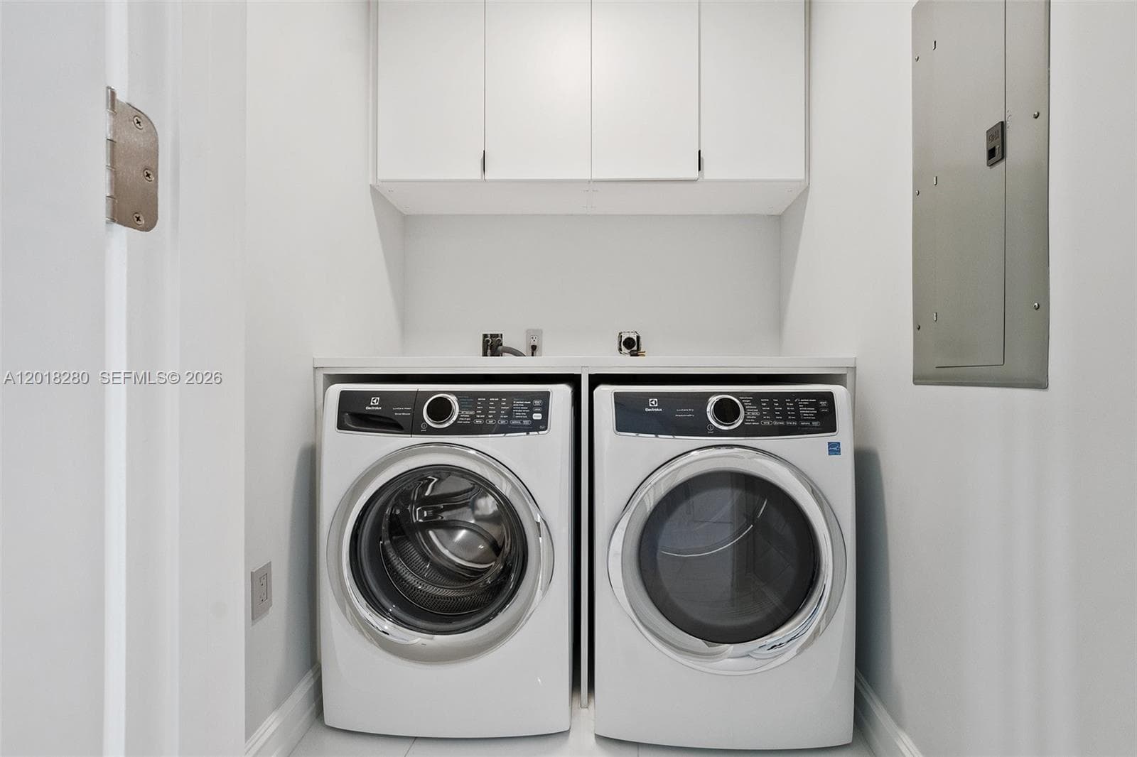 851 NE 1st Ave # 3111, Miami FL 33132 — 29