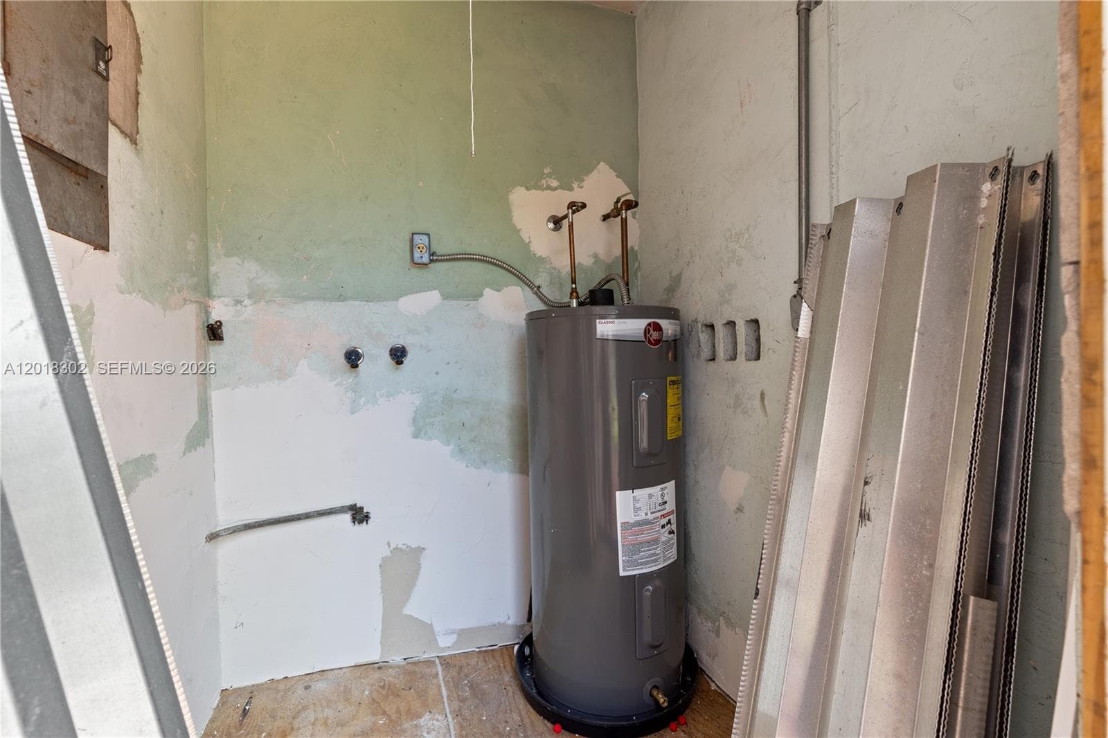 3155 NW 81st Ter, Miami FL 33147 — 42