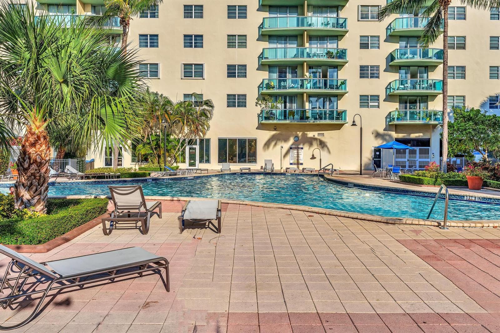 19390 Collins Avenue # 421, Sunny Isles Beach FL 33160 — 43