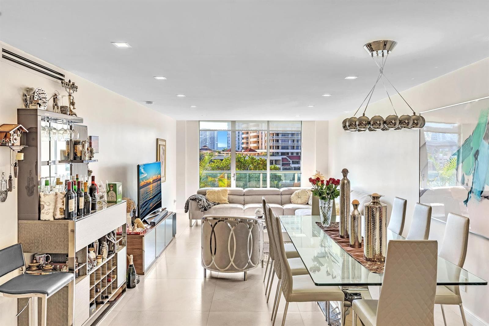 19390 Collins Avenue # 421, Sunny Isles Beach FL 33160 — 26