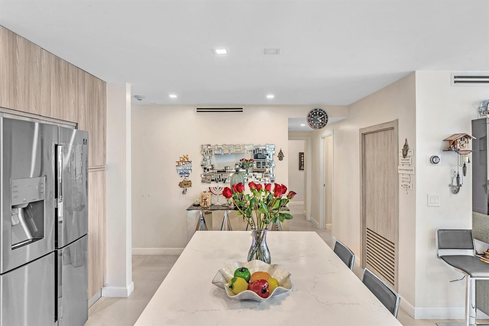 19390 Collins Avenue # 421, Sunny Isles Beach FL 33160 — 22