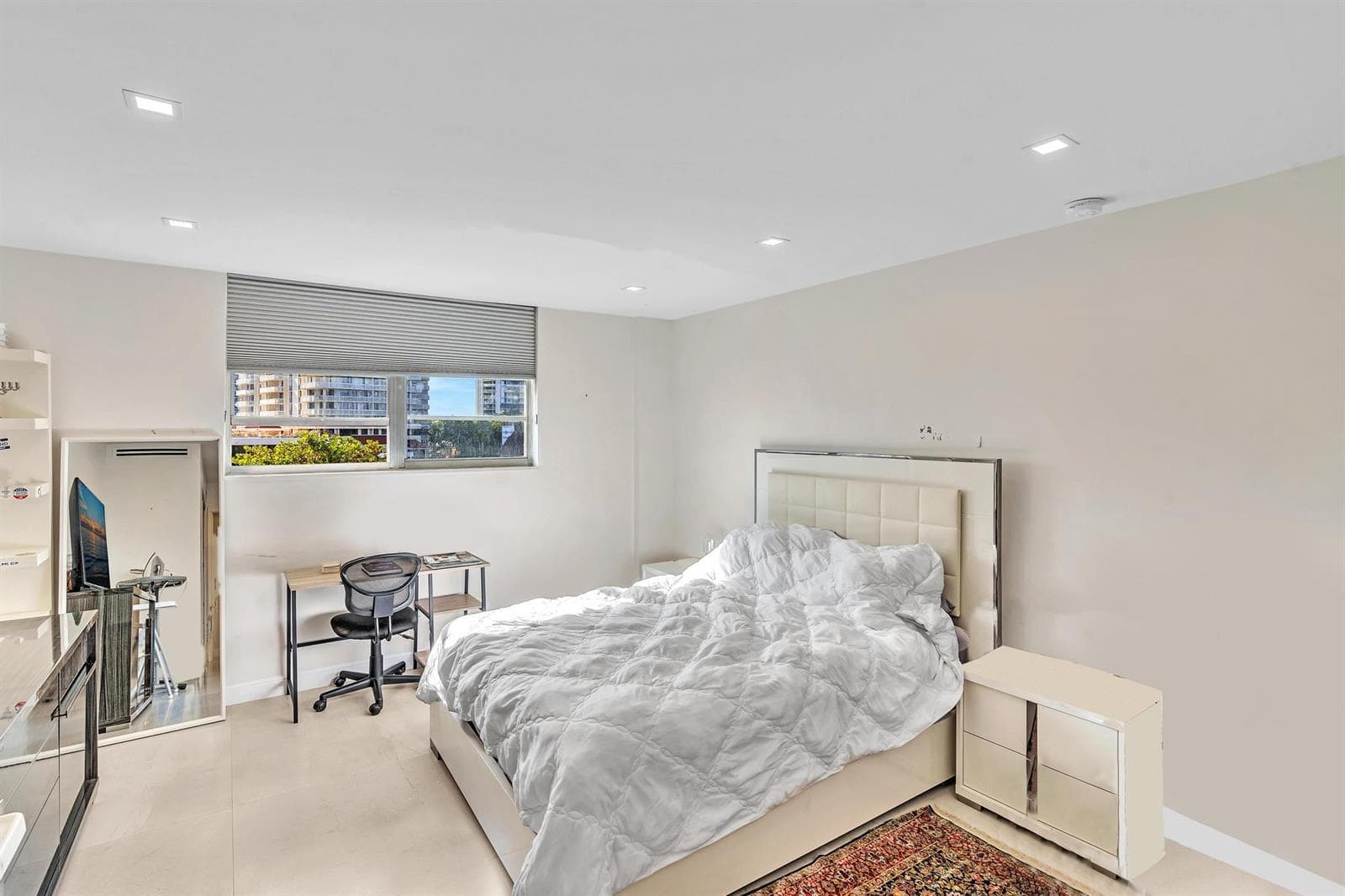 19390 Collins Avenue # 421, Sunny Isles Beach FL 33160 — 7