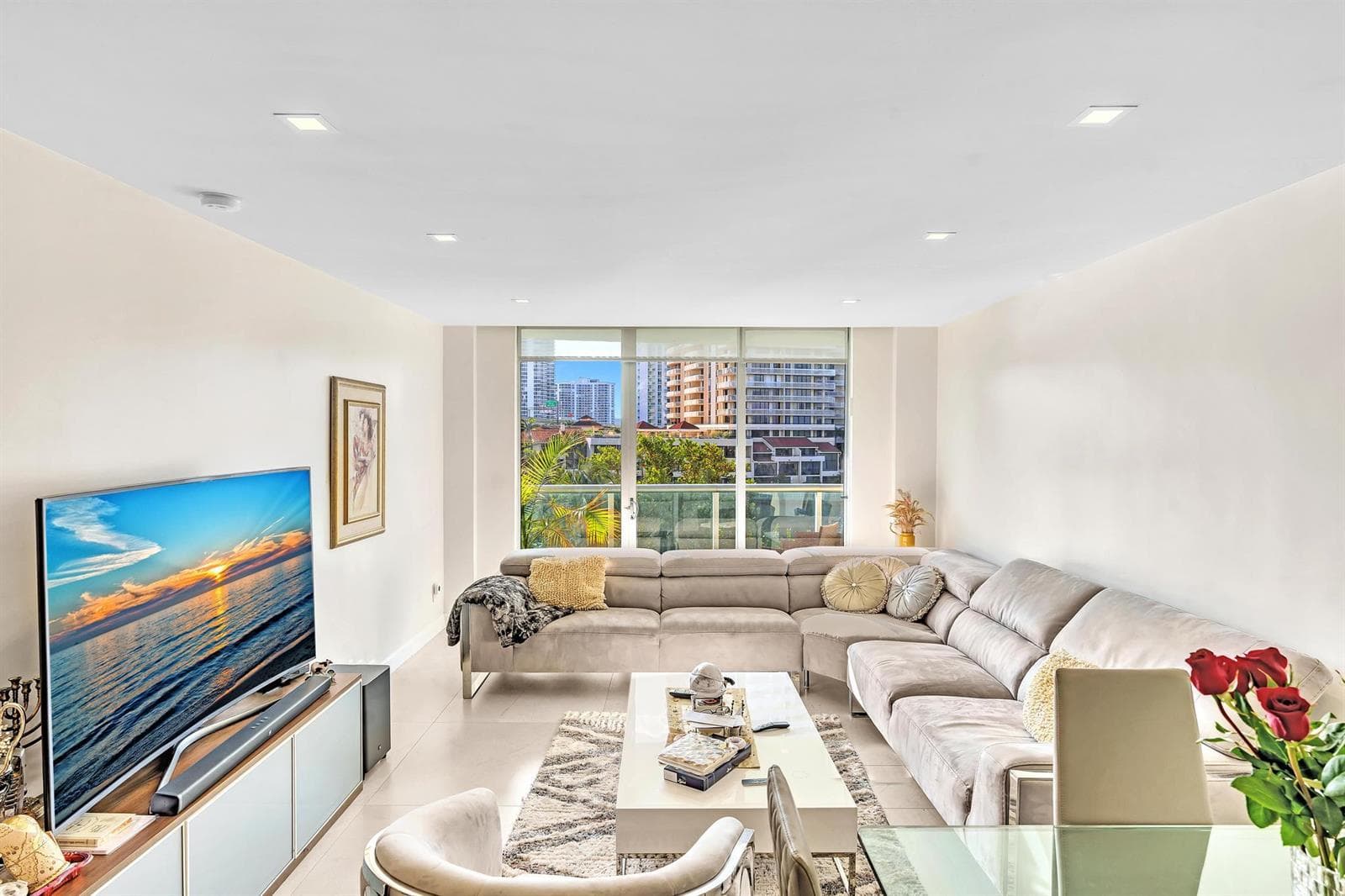 19390 Collins Avenue # 421, Sunny Isles Beach FL 33160 — 28