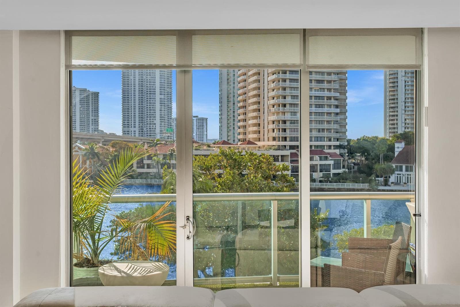 19390 Collins Avenue # 421, Sunny Isles Beach FL 33160 — 30