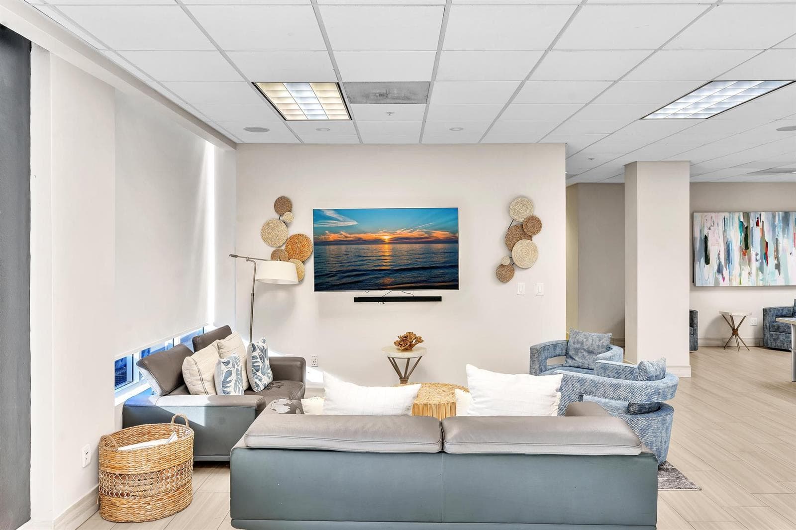 19390 Collins Avenue # 421, Sunny Isles Beach FL 33160 — 38