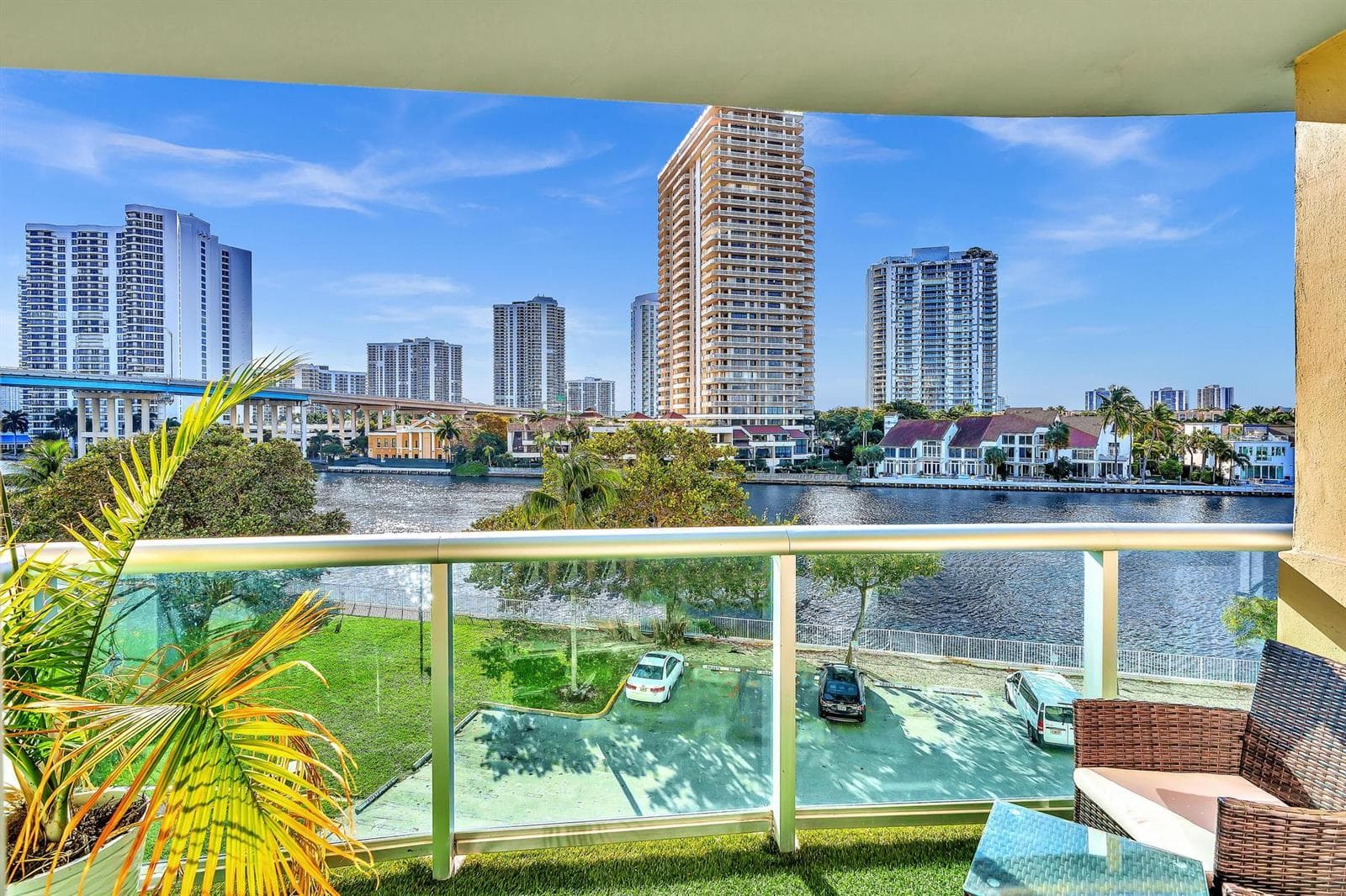 19390 Collins Avenue # 421, Sunny Isles Beach FL 33160 — 31