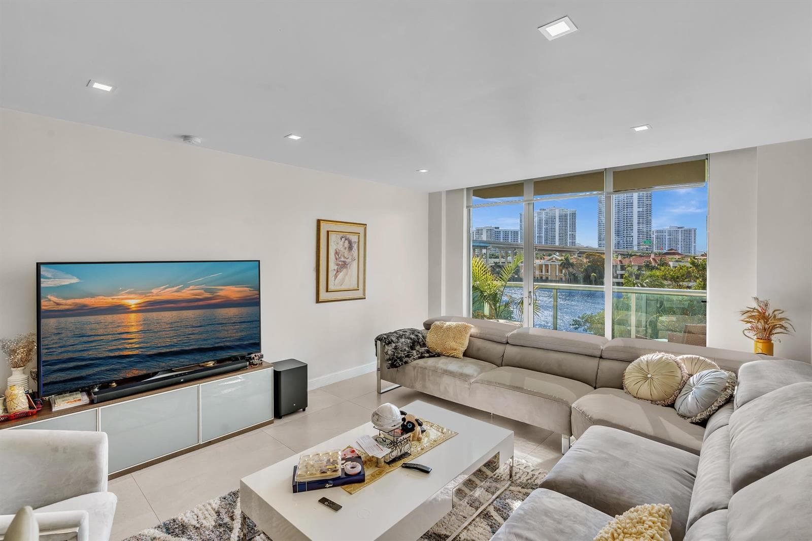19390 Collins Avenue # 421, Sunny Isles Beach FL 33160 — 29