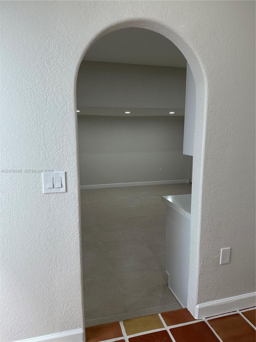 Grand Lakes Phase Iii, Miami, FL — 6