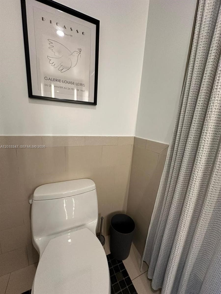 17315 Collins Ave # 2006, Sunny Isles Beach FL 33160 — 34