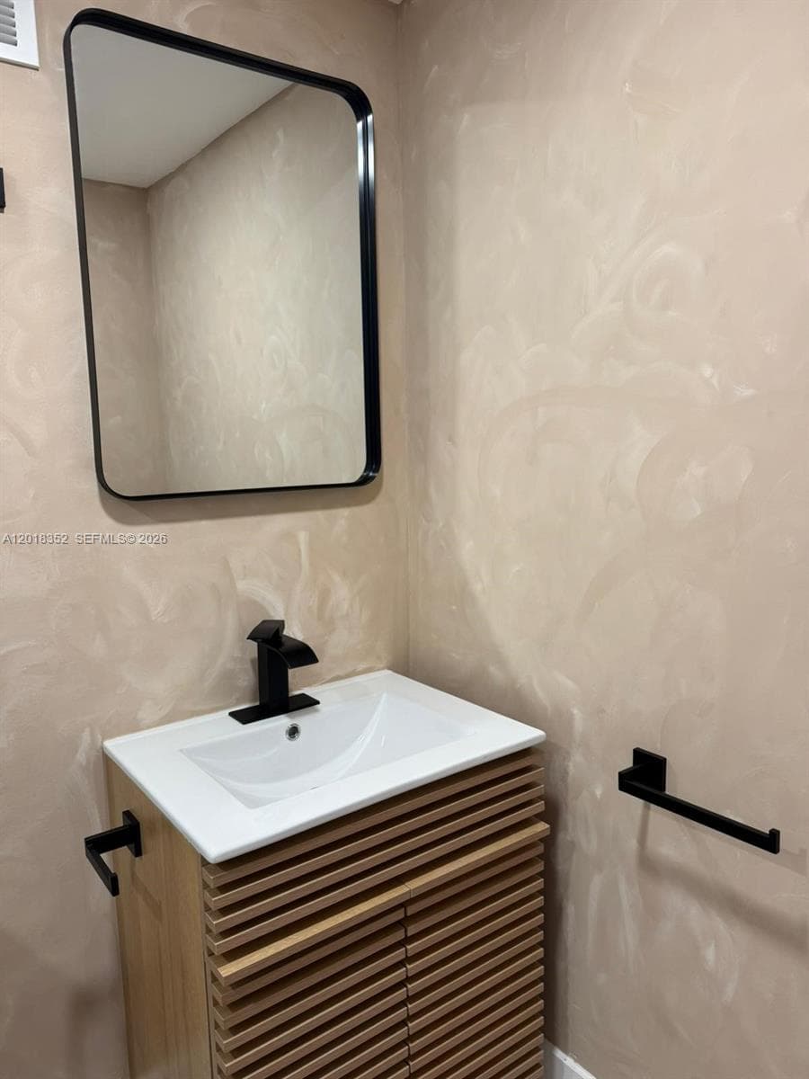 1200 West Ave # 611, Miami Beach FL 33139 — 7