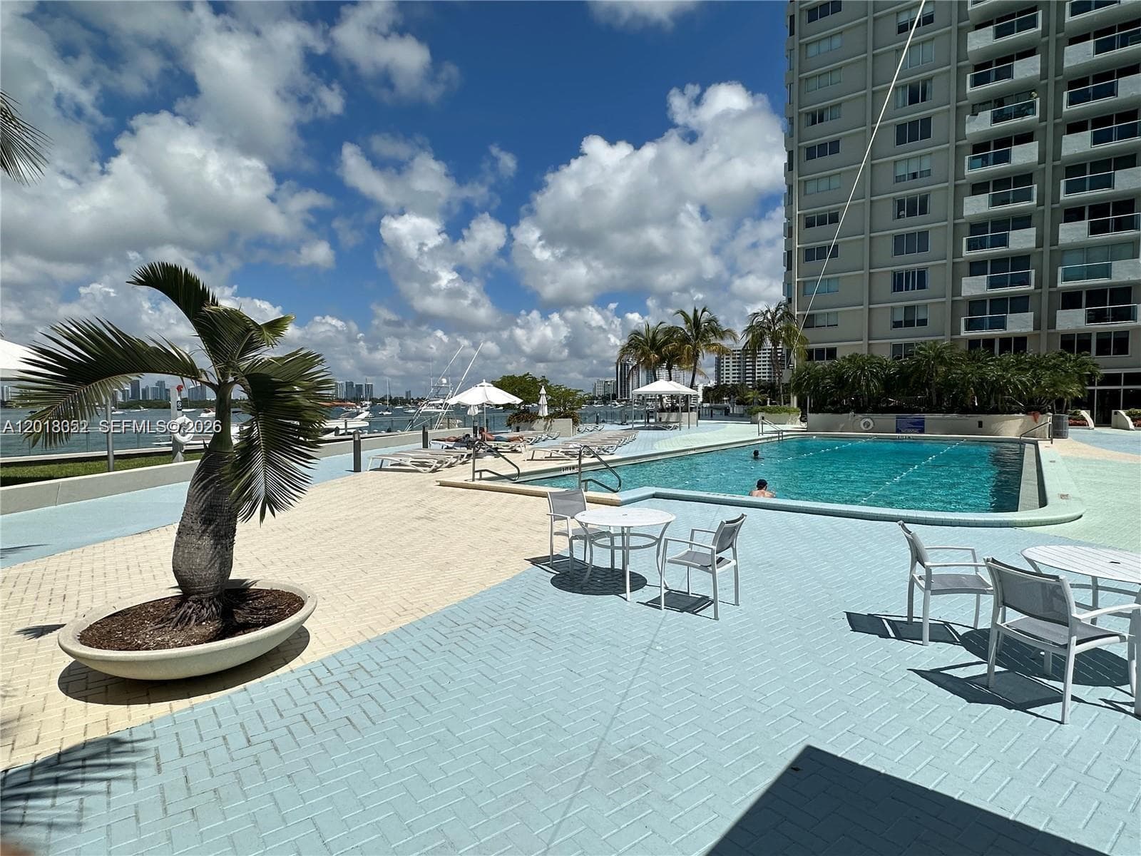 1200 West Ave # 611, Miami Beach FL 33139 — 25