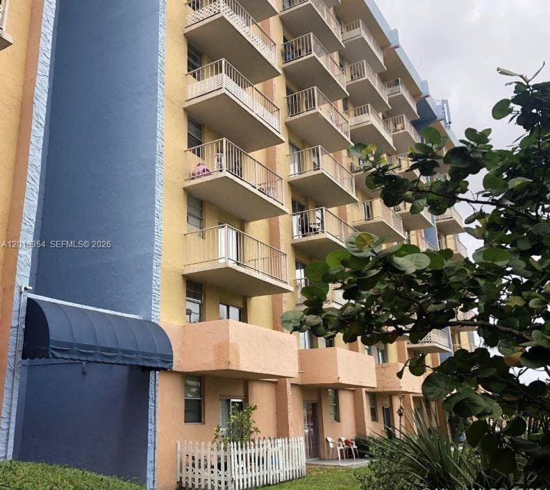 801 NW 47th Ave # 916W, Miami FL 33126 — 6