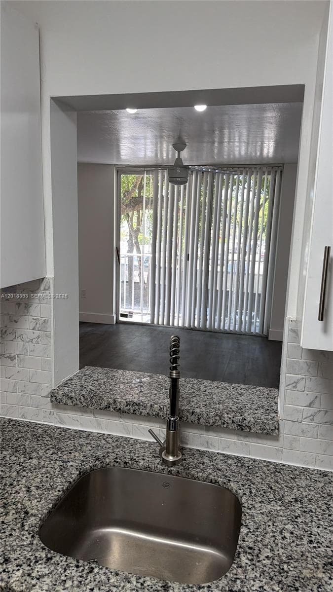 1740 NW N River Dr # 325, Miami FL 33125 — 2