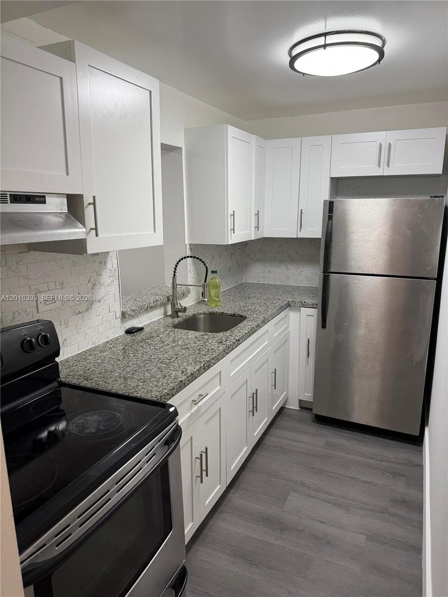 1740 NW N River Dr # 325, Miami FL 33125 — 1