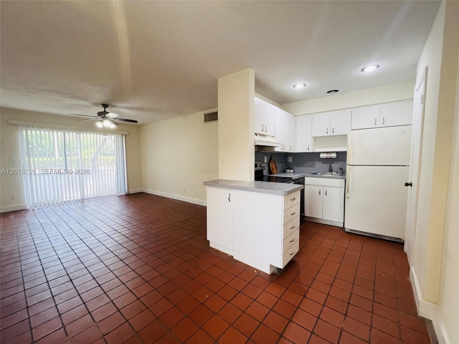 8701 SW 141st St # B4, Palmetto Bay FL 33176 — 32
