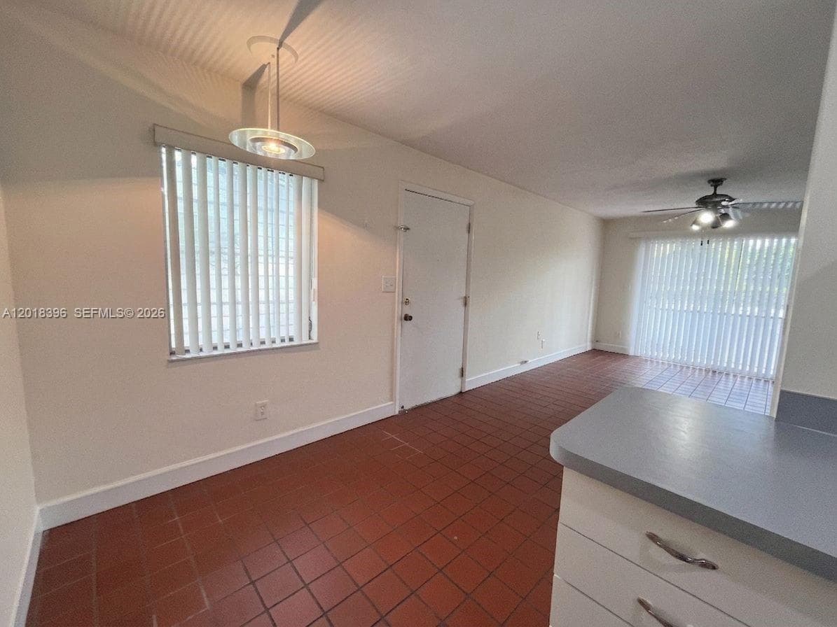 8701 SW 141st St # B4, Palmetto Bay FL 33176 — 24