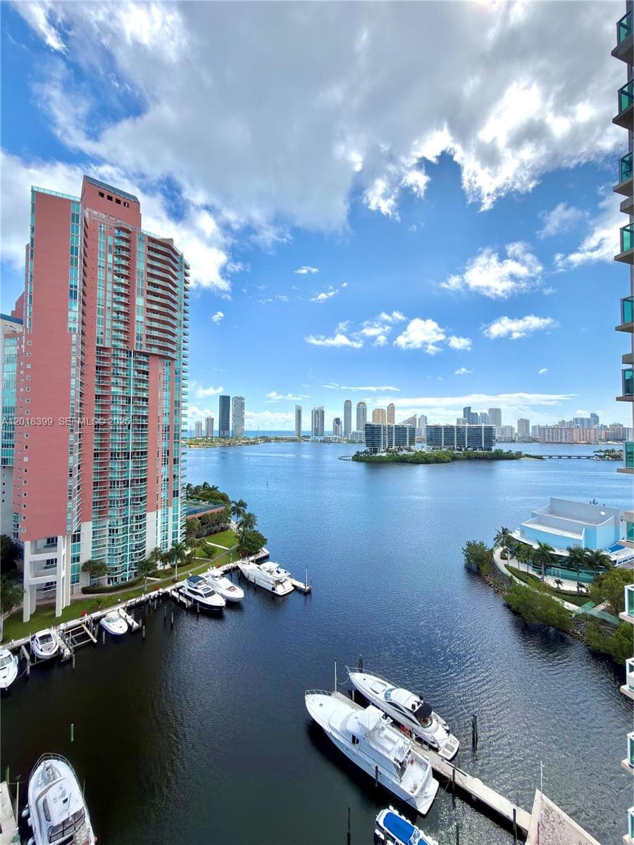 3330 NE 190th St # 1610, Aventura FL 33180 — 1
