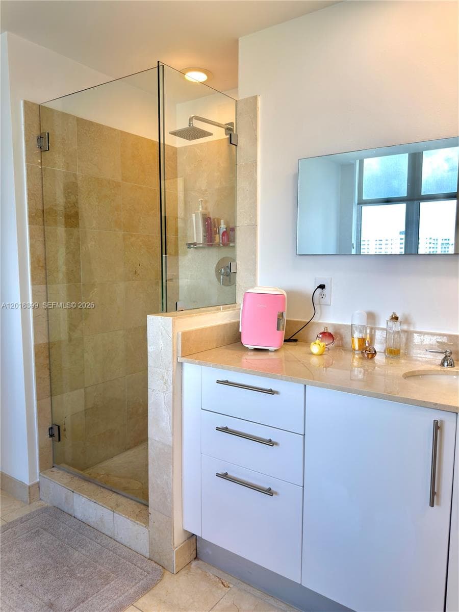 3330 NE 190th St # 1610, Aventura FL 33180 — 20
