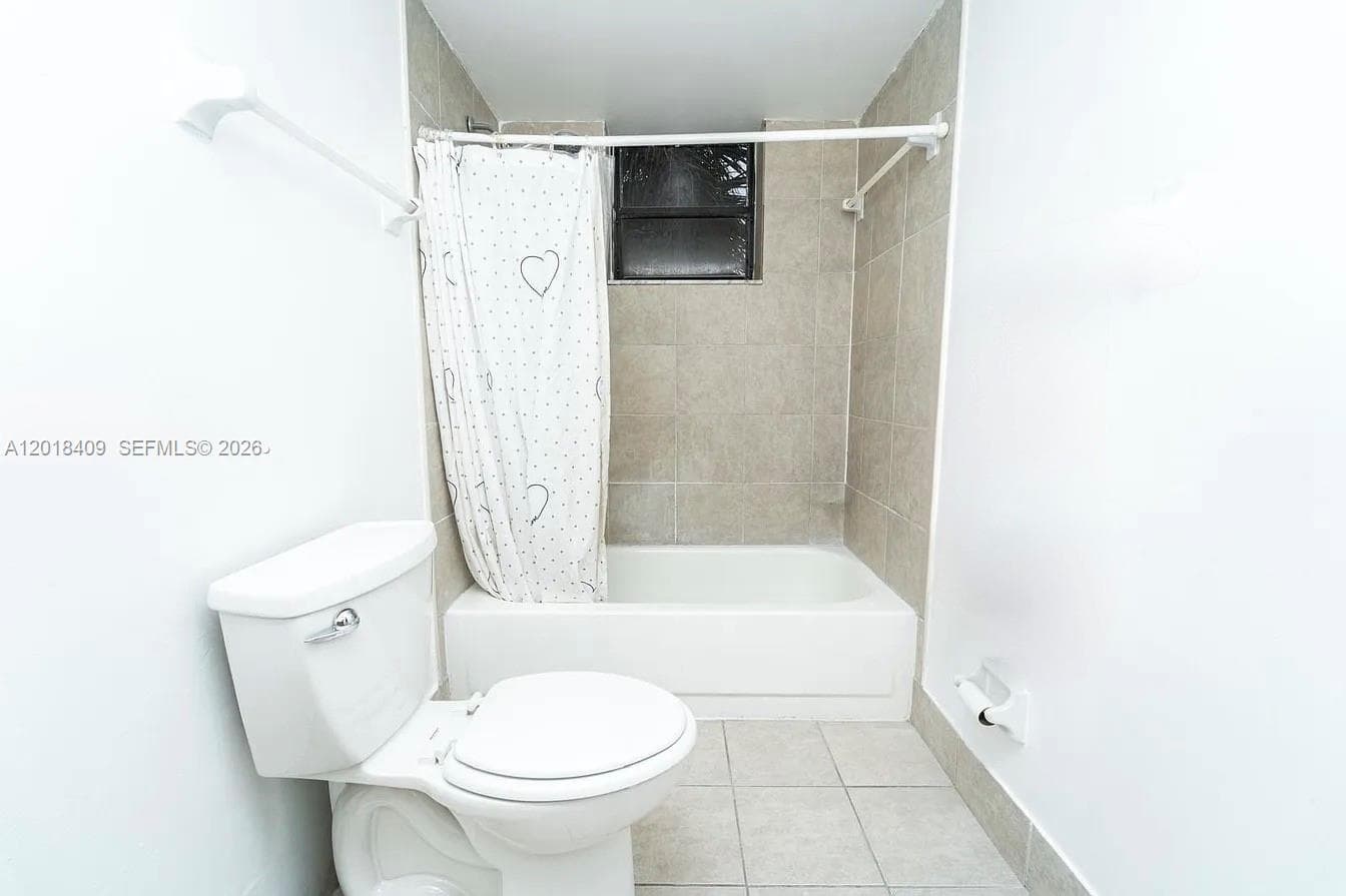 576 NW 114th Ave # 203, Sweetwater FL 33172 — 4