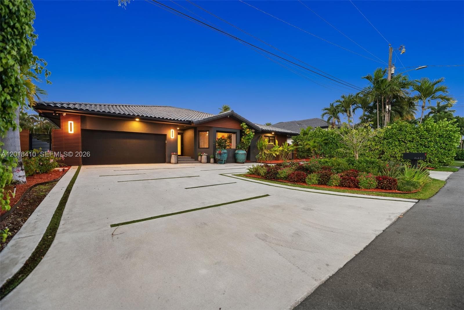 16431 NE 34th Ave, North Miami Beach FL 33160 — 46