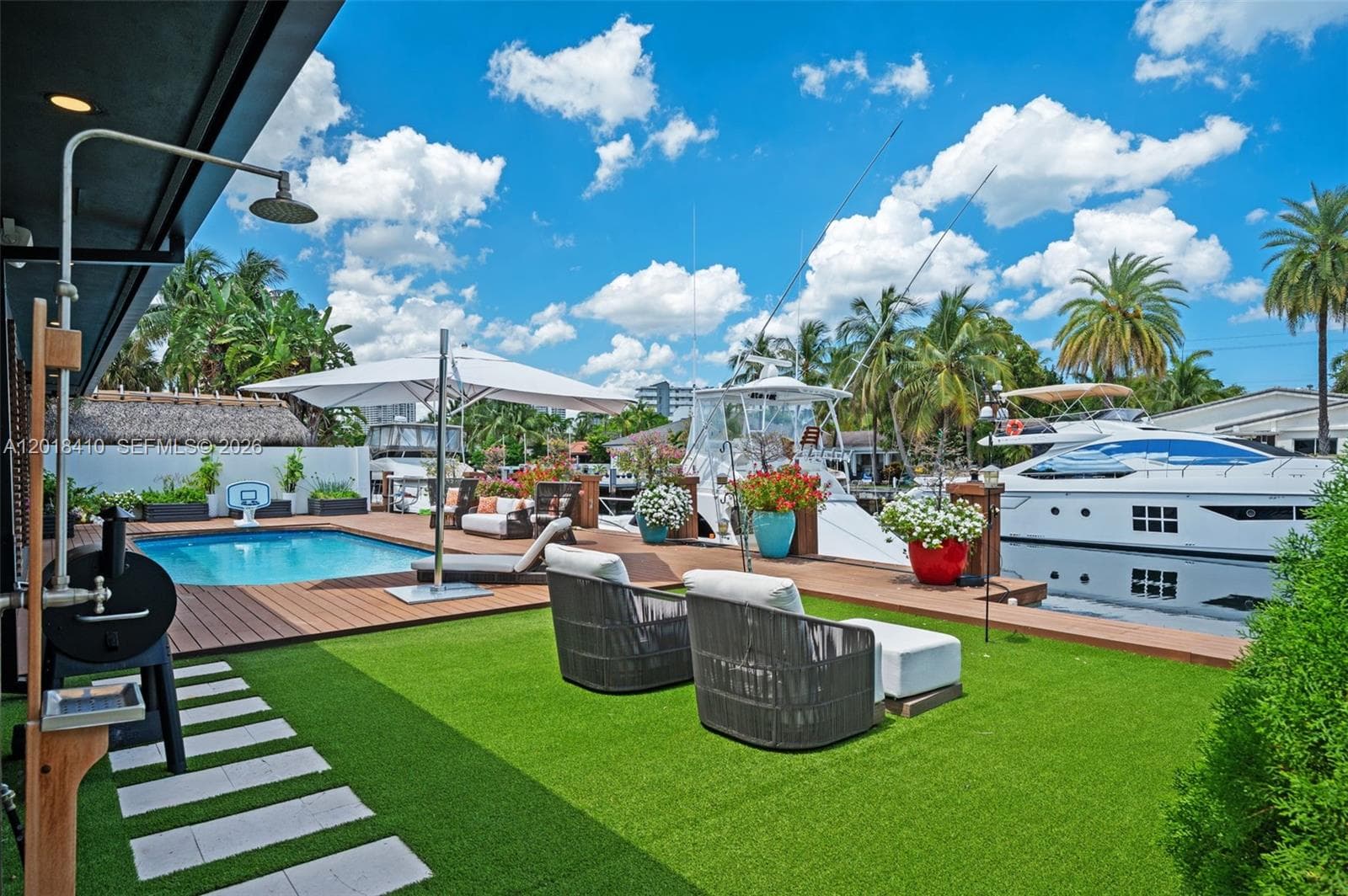 16431 NE 34th Ave, North Miami Beach FL 33160 — 37